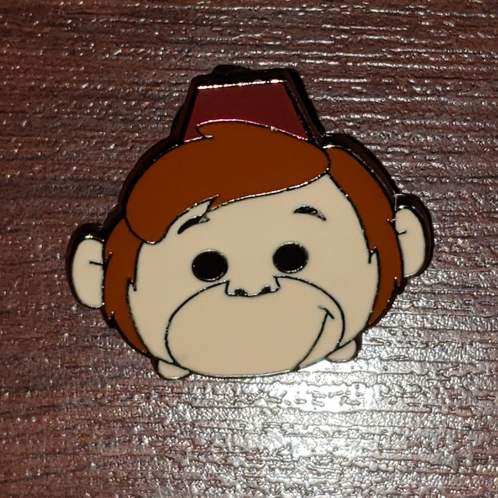 ⭐3 FOR $9, Tsum Tsum Abu Disney Trading Pin - Picture 1 of 3